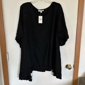 NWT aveology 100% viscose black ruffle hem tunic top size 18/20